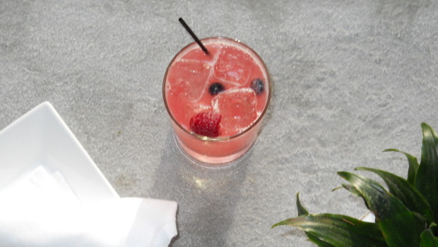 RAVE: The Fruit Cobbler Cocktail — Stingray Lounge
