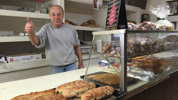 LENT FOR LUNCH: Dom’s Bakery Grand – Focaccia