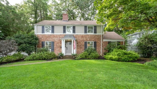 FEATURED PROPERTY: 3 Hawthorn Drive, Westfield | $1,050,000
